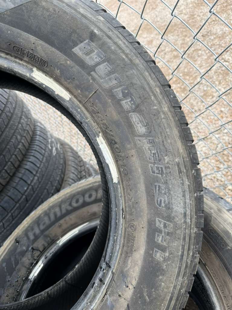 265/60R18 Set (4 Used Tires) Hankook Dynapro HY