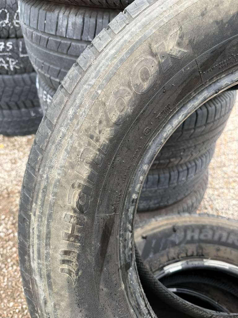 265/60R18 Set (4 Used Tires) Hankook Dynapro HY