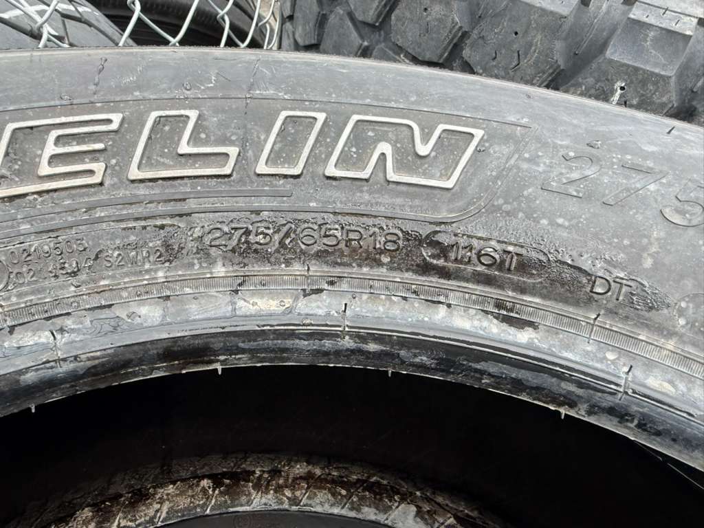275/65R18 Set (4 Used Tires) Michelin Primacy XC