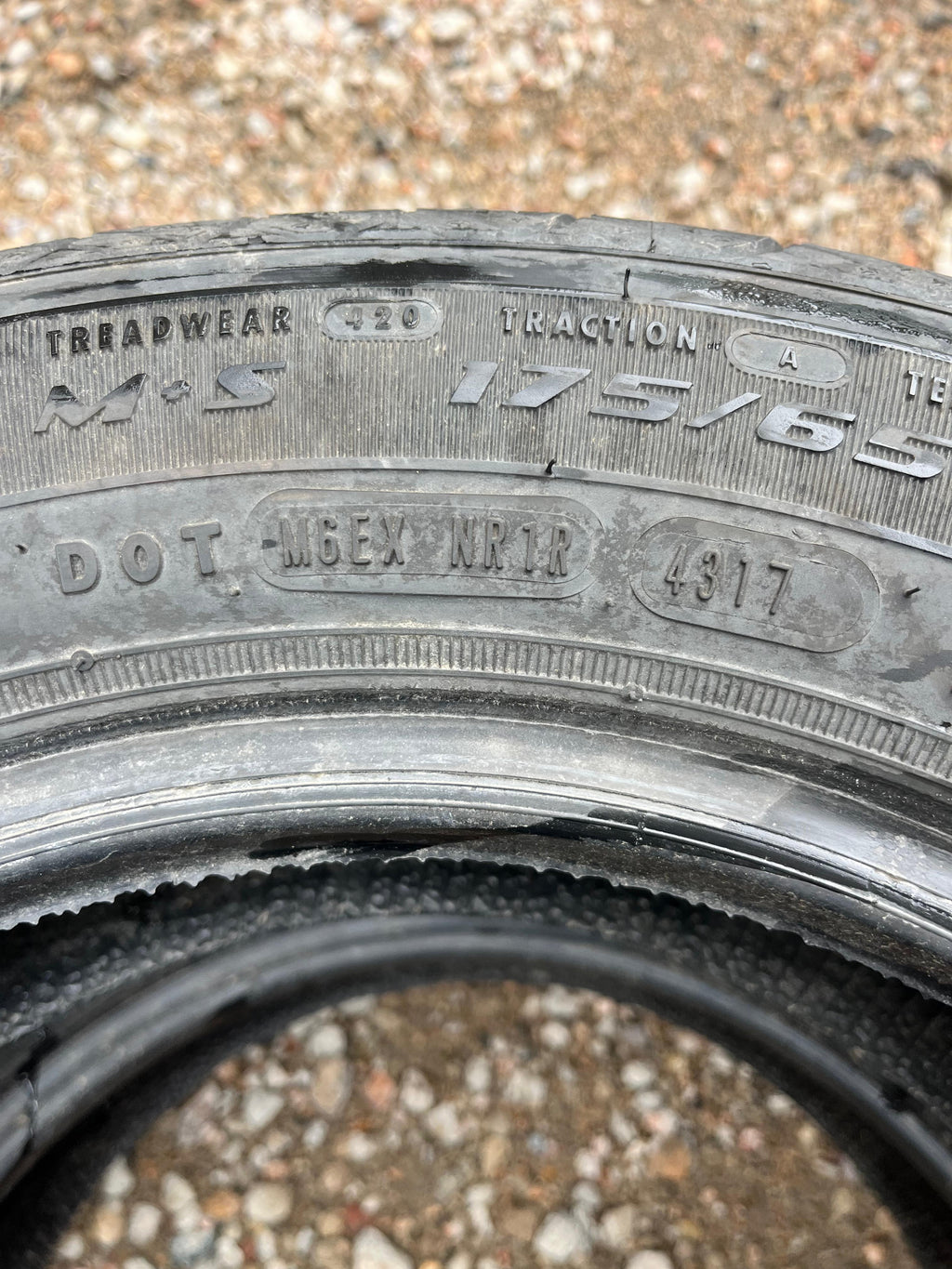 175 /65R14 Pair (2 Used Tires) Douglas All Season