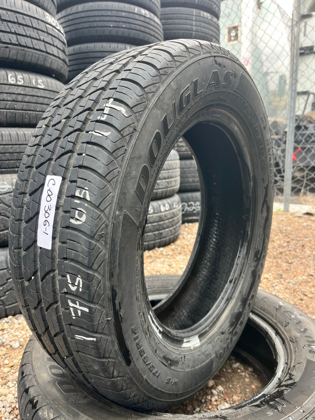 175 /65R14 Pair (2 Used Tires) Douglas All Season