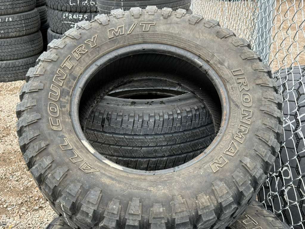 LT265/70R17 Set (4 Used Tires) Ironman All Country MT