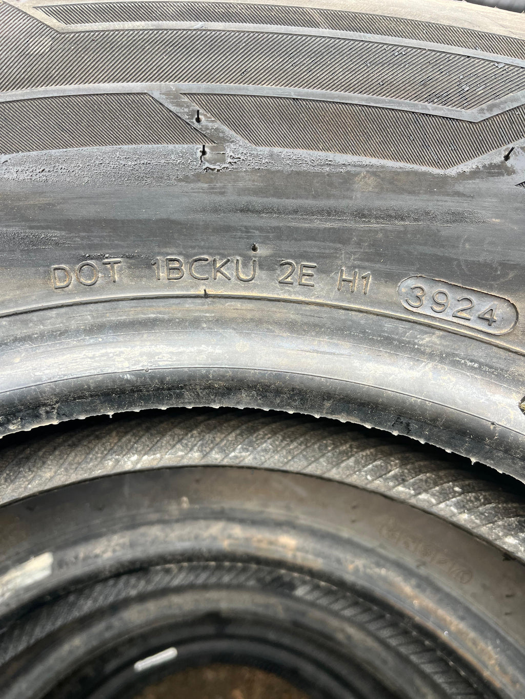 215/70R15 Pair (2 Used Tires) Hankook Kinergy