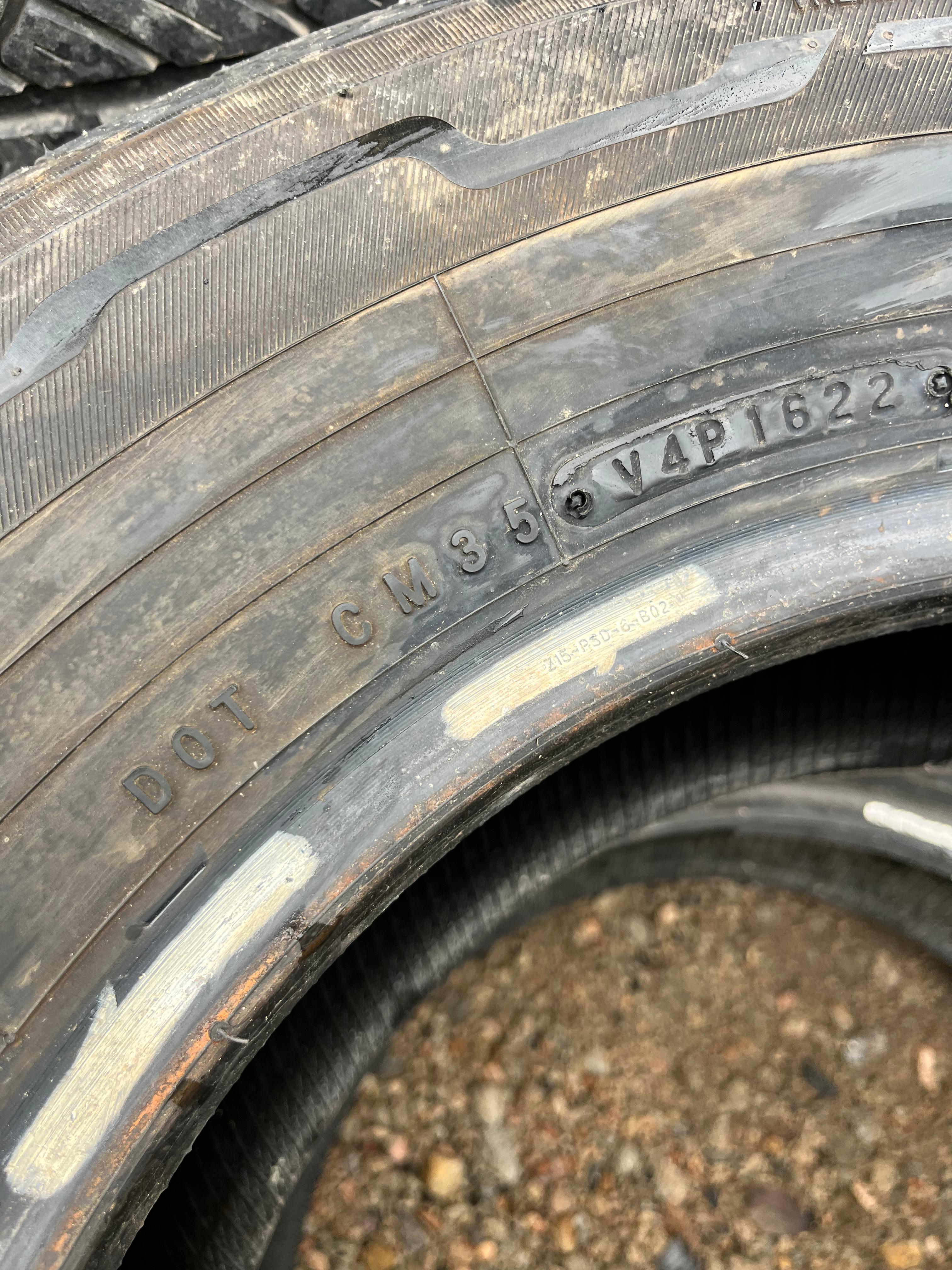 225/70R15 Pair (2 Used Tires) Toyo Extensa