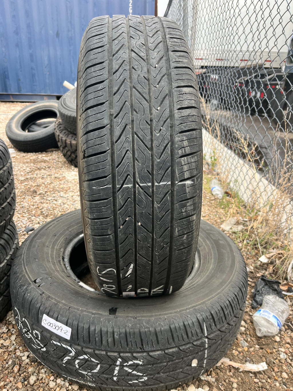 225/70R15 Pair (2 Used Tires) Toyo Extensa