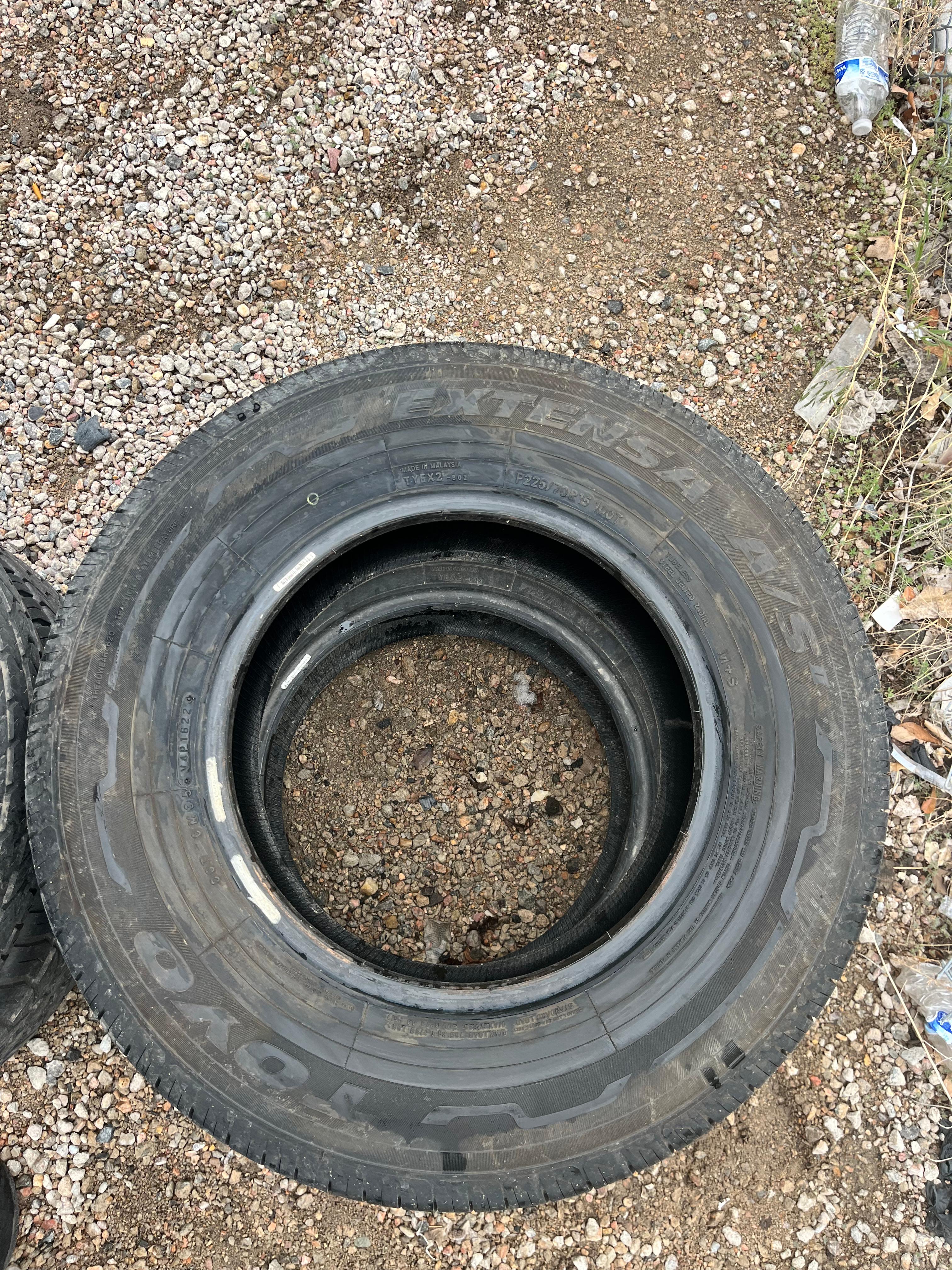 225/70R15 Pair (2 Used Tires) Toyo Extensa