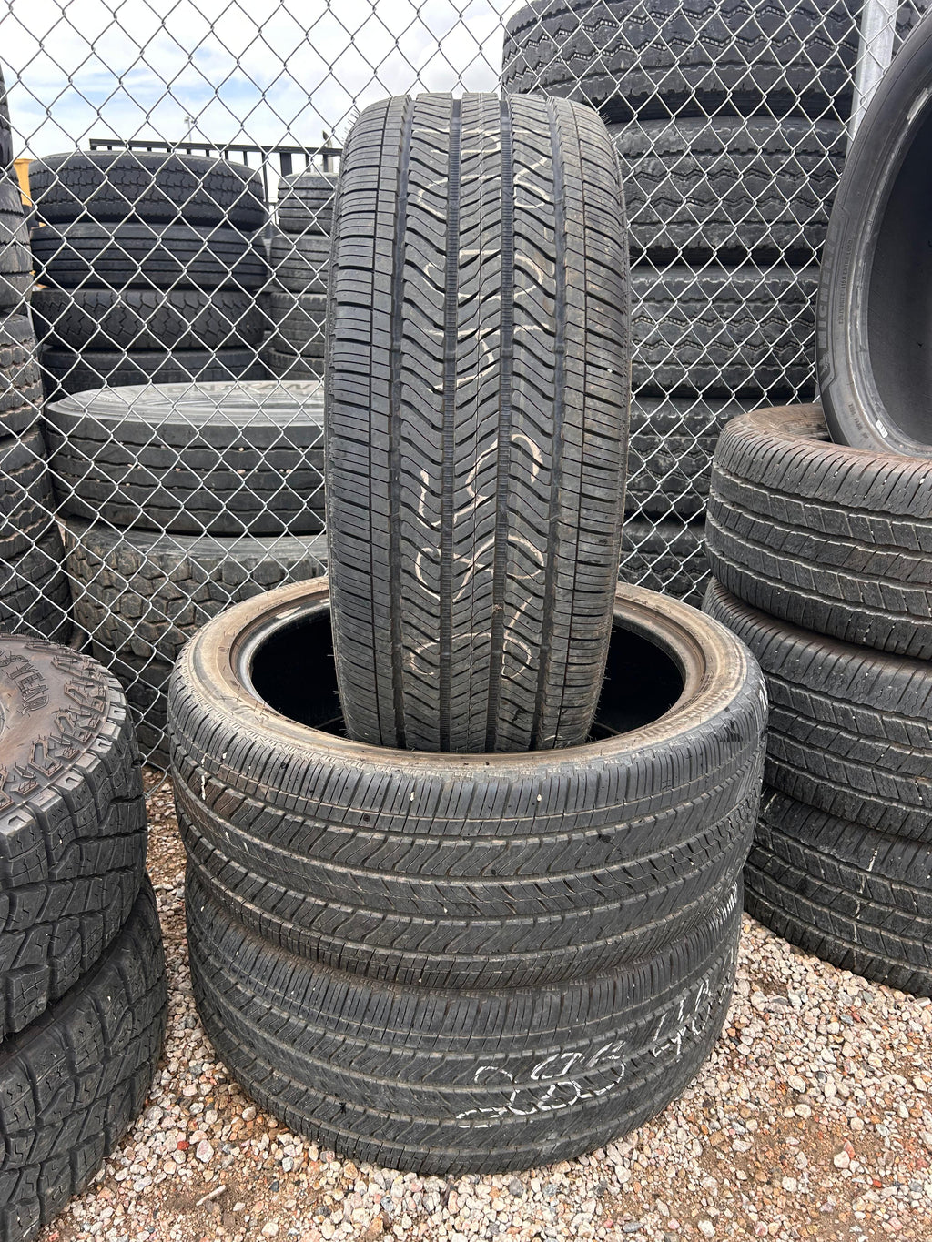 285/40R24 (3 Used Tires)  Bridgestone Alenza AS 02