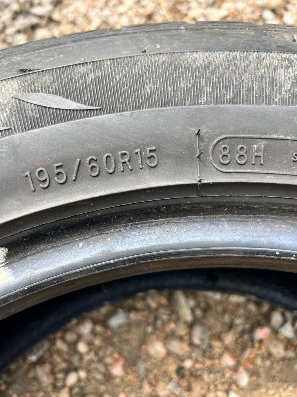 195/60R15 Pair (2 Used Tires) Mastercraft MC-440