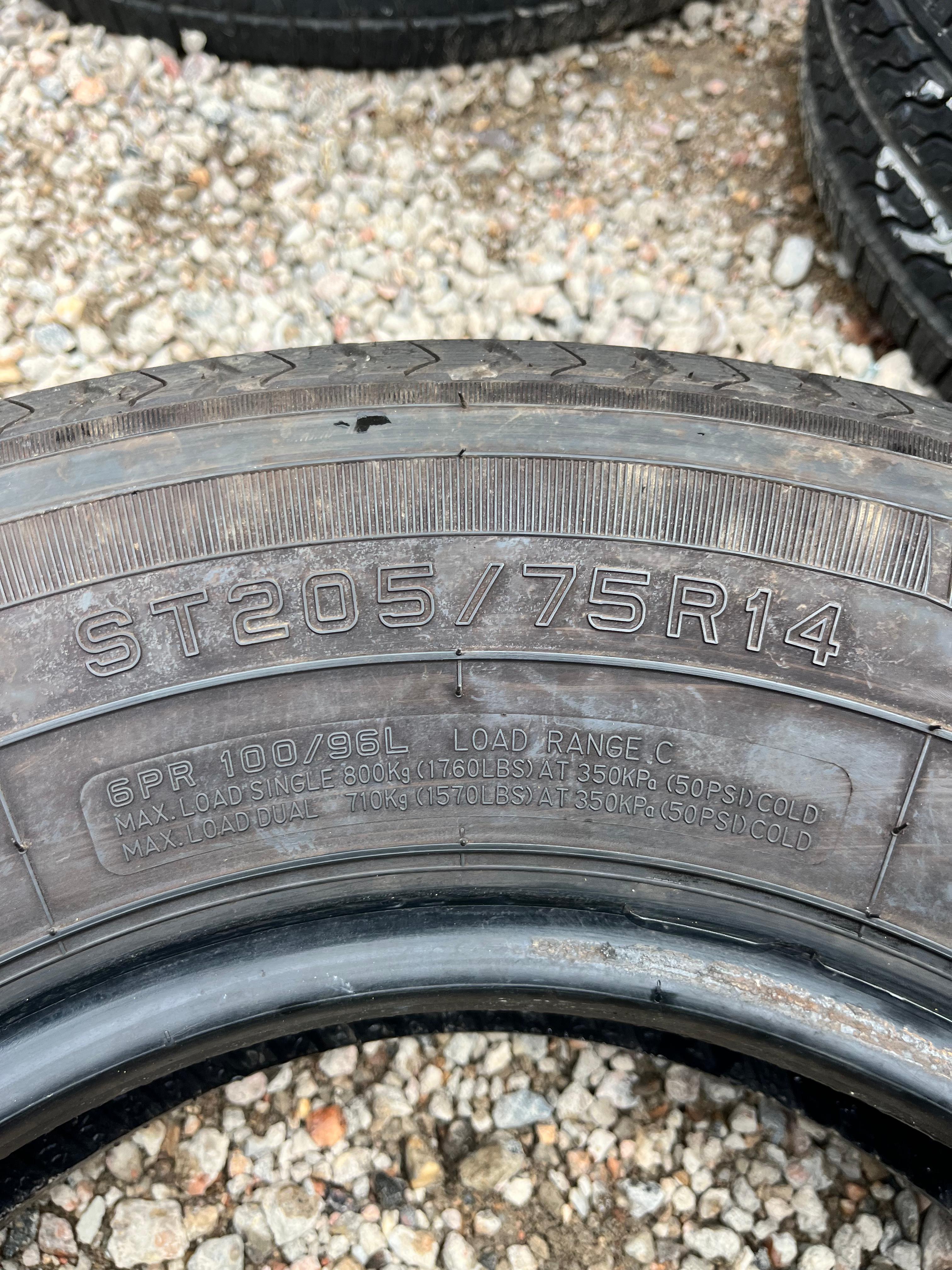 ST205/75R14 Set (4 Used Tires) Power King Towmax