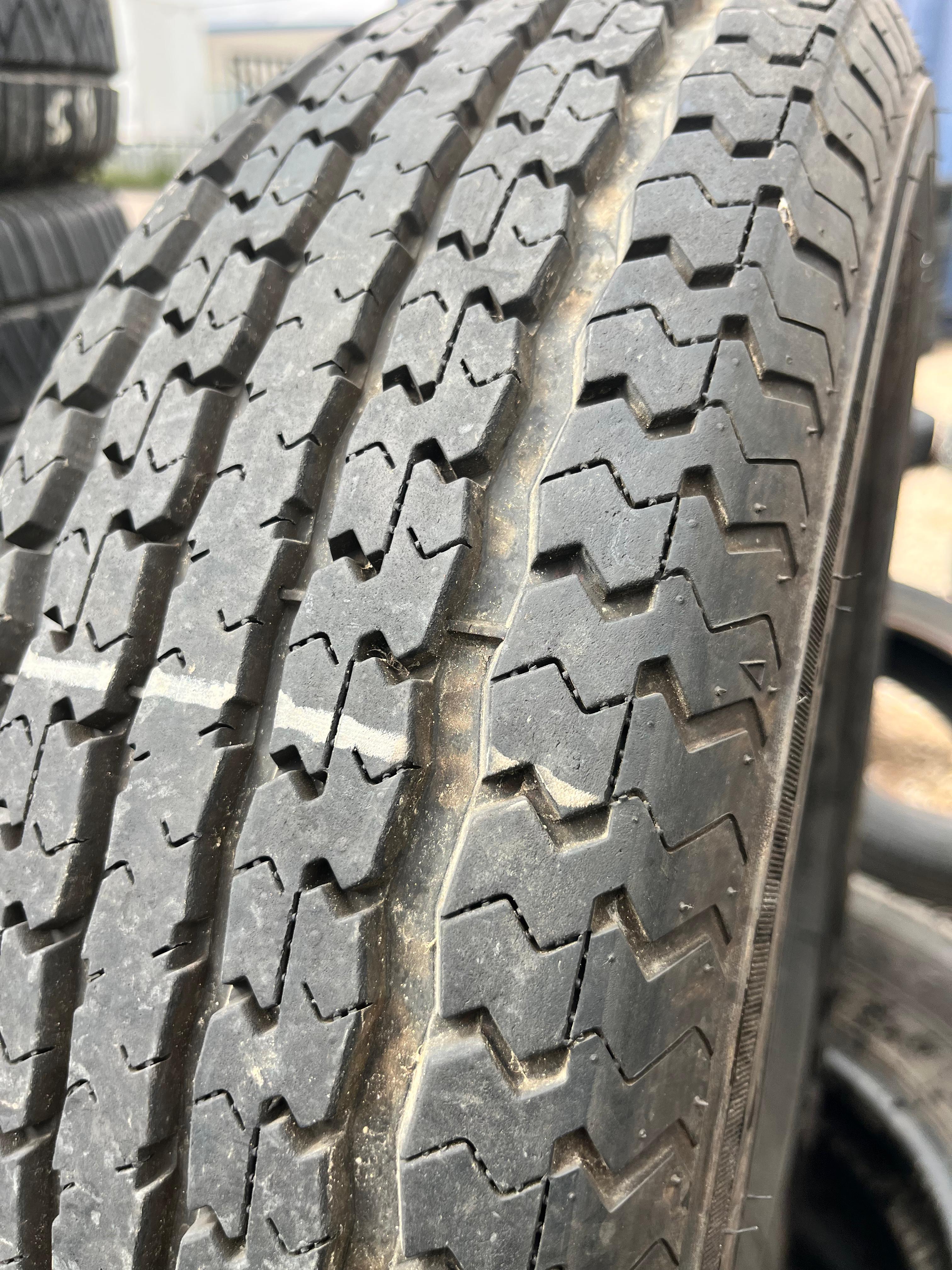 ST205/75R14 Set (4 Used Tires) Power King Towmax