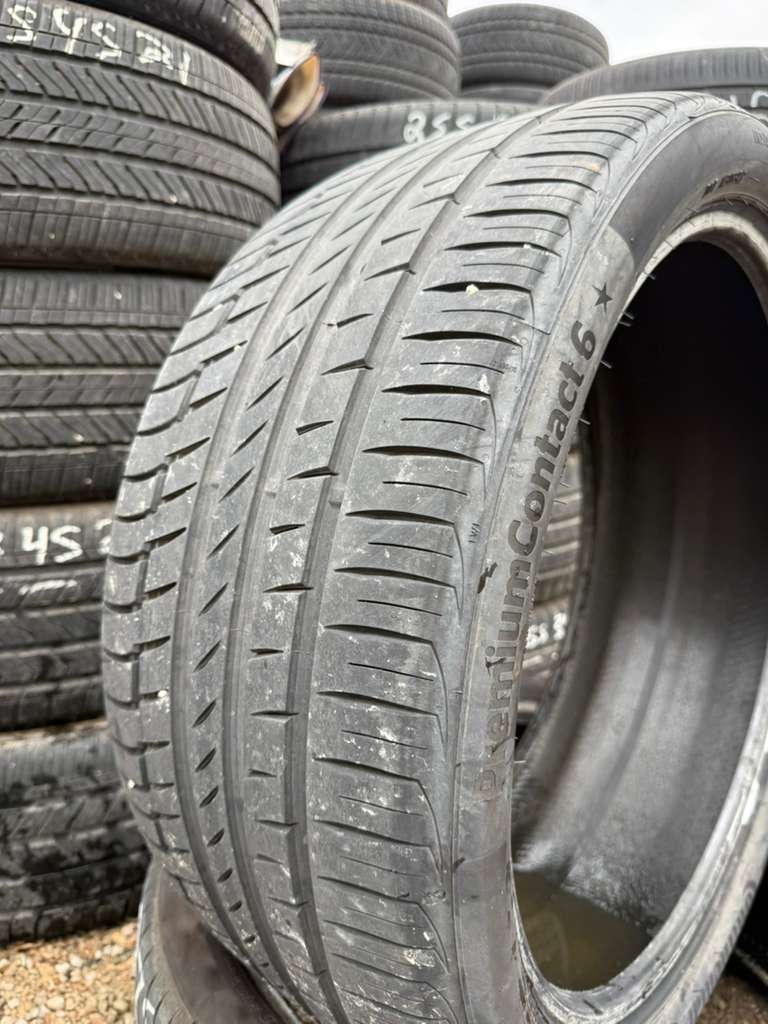 275/35R22 Pair (2 Used  Tires) Continental Premium Contact 6