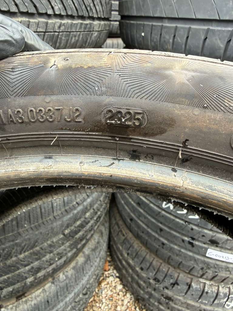 275/35R22 Pair (2 Used  Tires) Continental Premium Contact 6