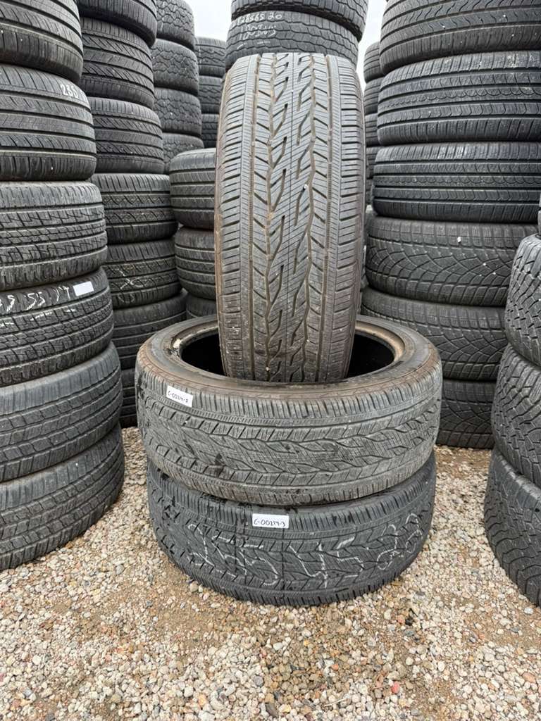 255/45R22 (3 Used Tires) Continental CrossContact LX20