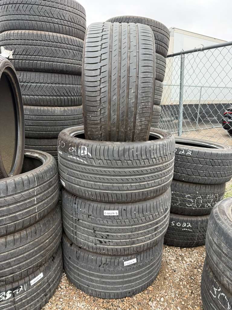 315/30R22 Set (4 Used Tires) Continental PermiumContact 6