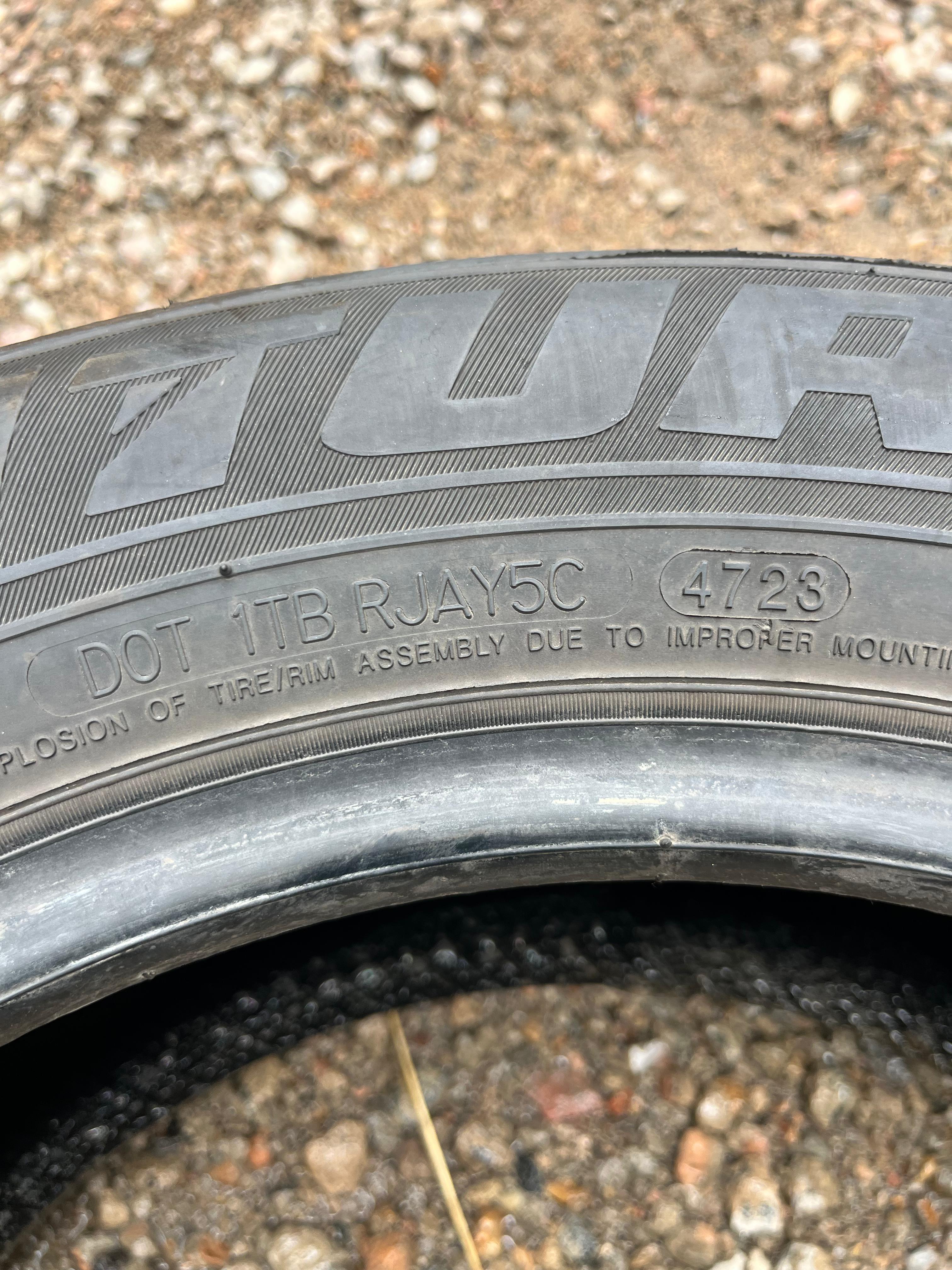 195/60R15 Pair (2 Used Tires) Sentury Touring