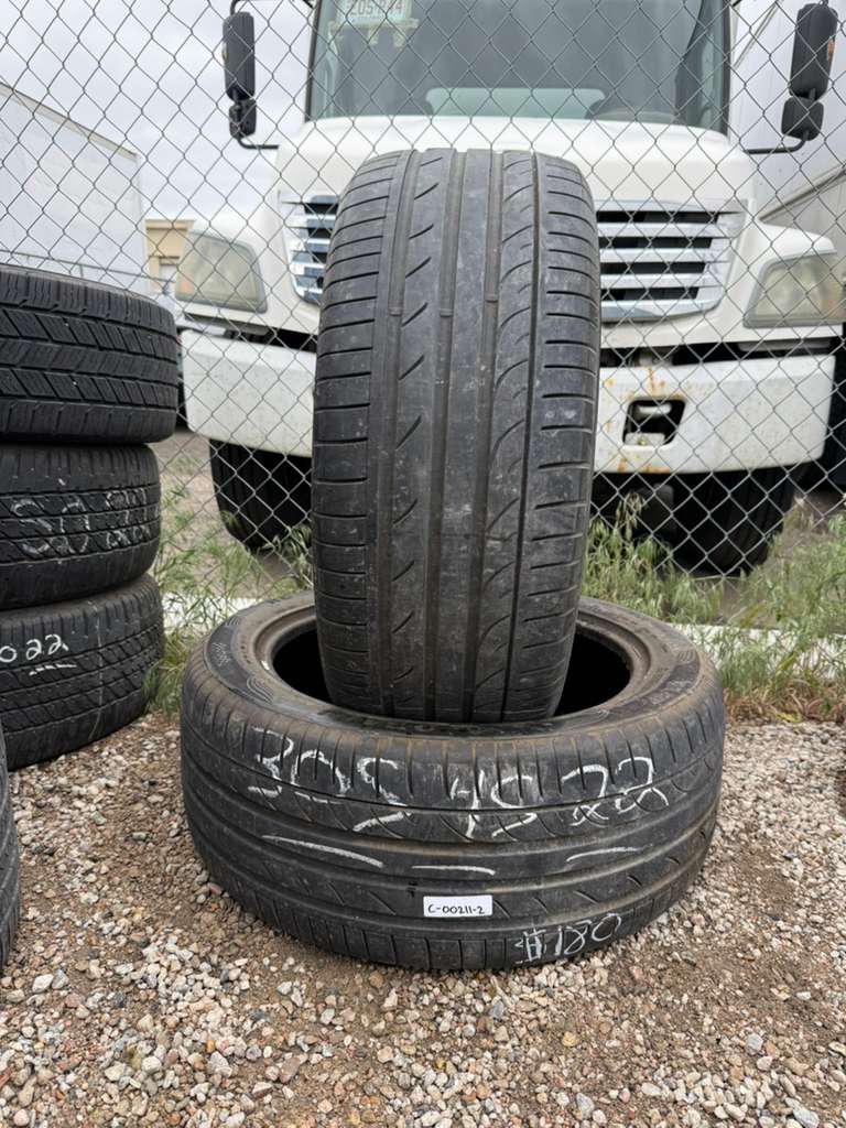 305/45R22 Pair (2 Used Tires) Otani KC2000