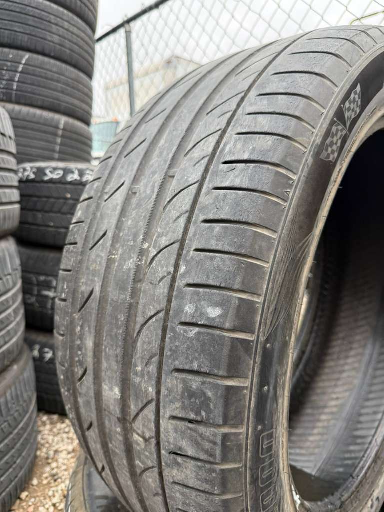 305/45R22 Pair (2 Used Tires) Otani KC2000