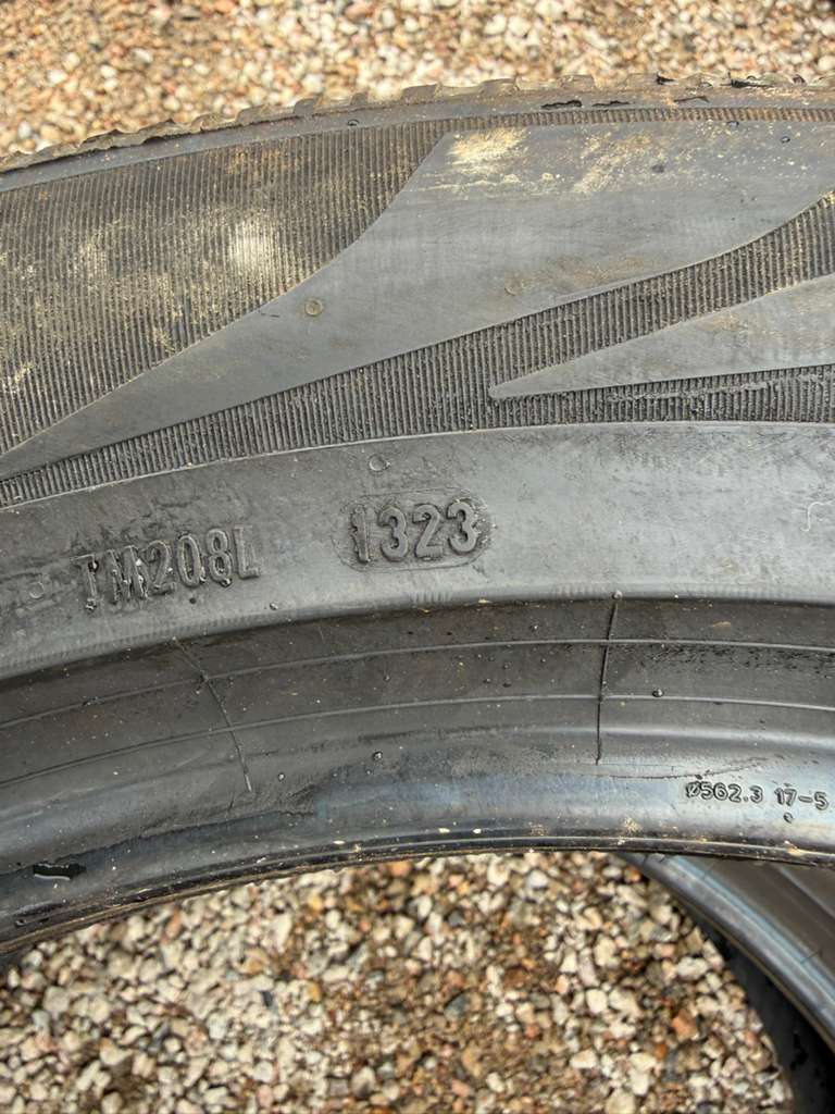 275/50R22 Pair (2 Used Tires) Pirelli Scorpion AS Plus 3