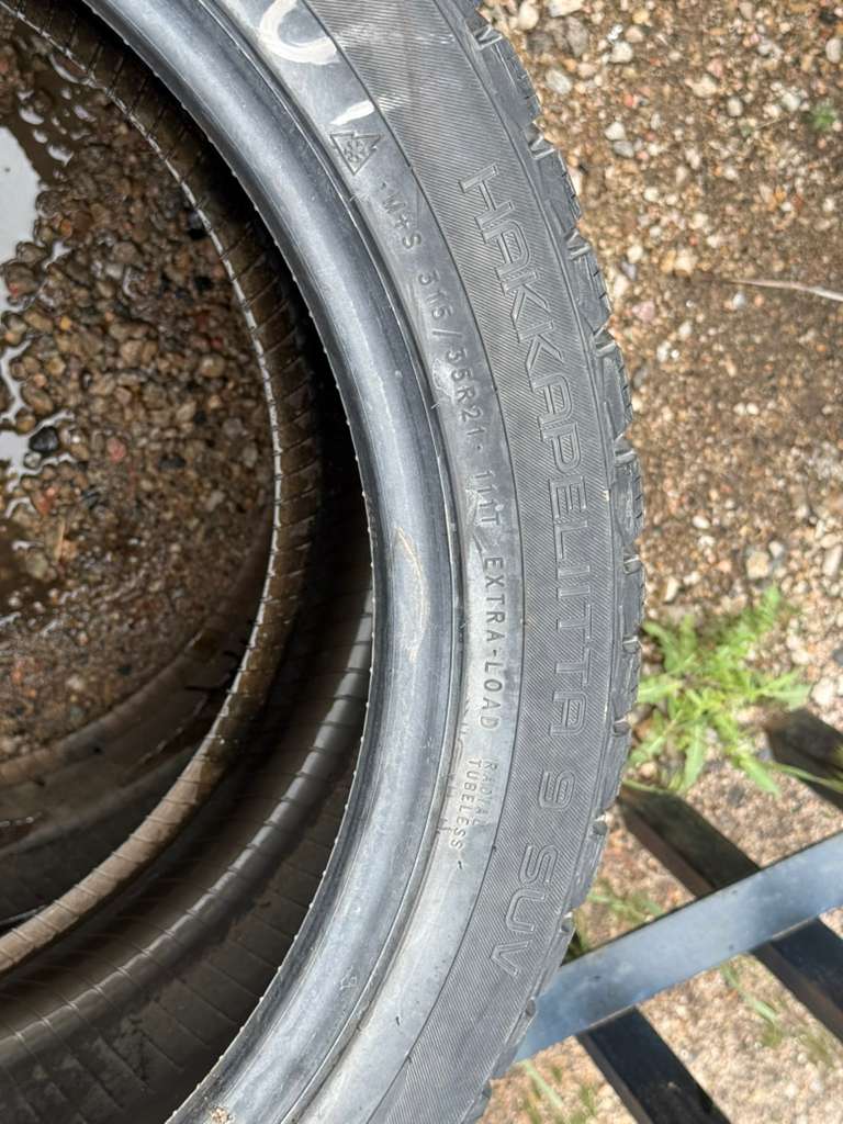 315/35R21 Pair (2 Used Tires) Tyres Hakkep