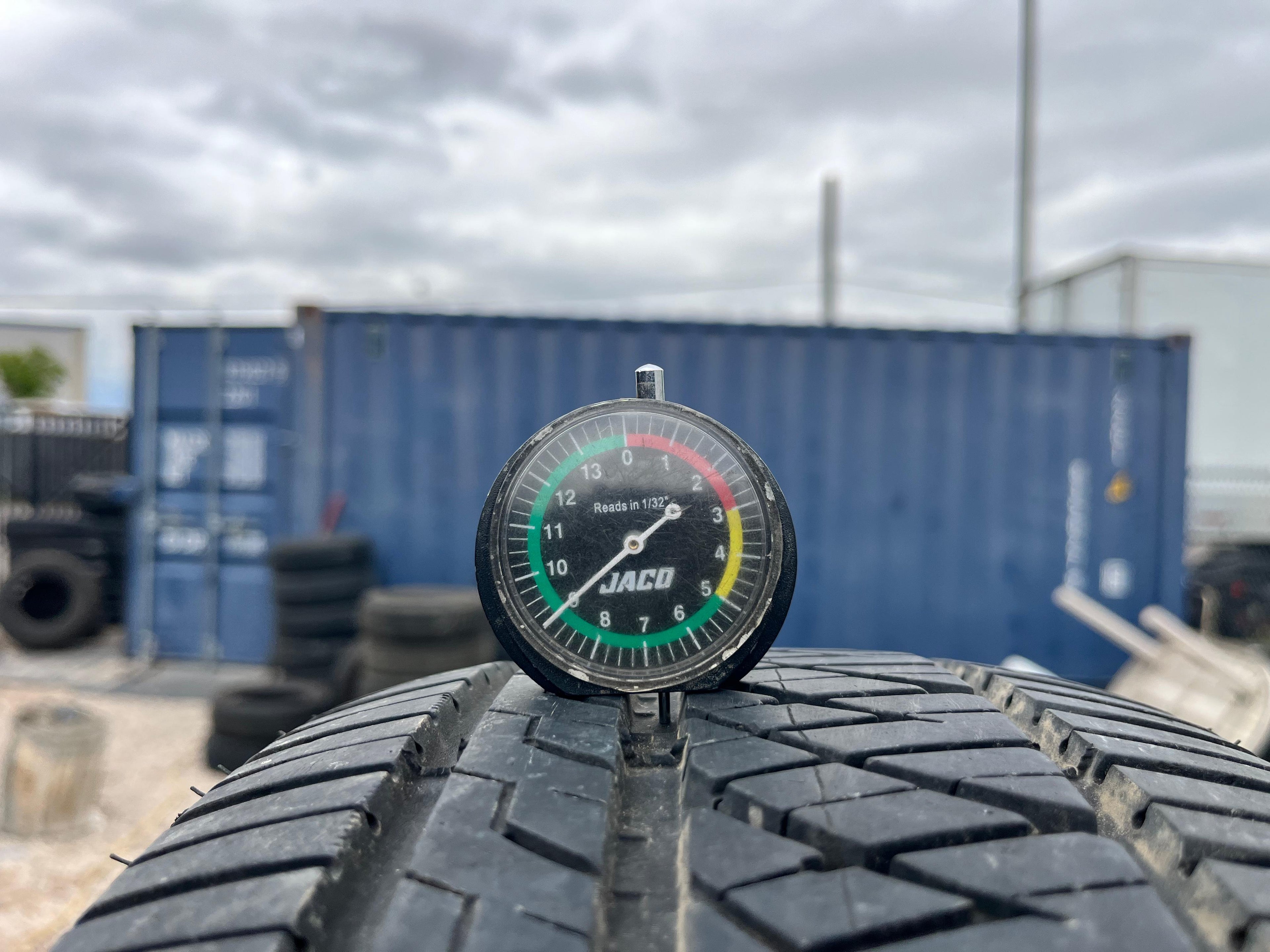 205/65R15 Pair (2 Used Tires) Falken Zen (ZE960)