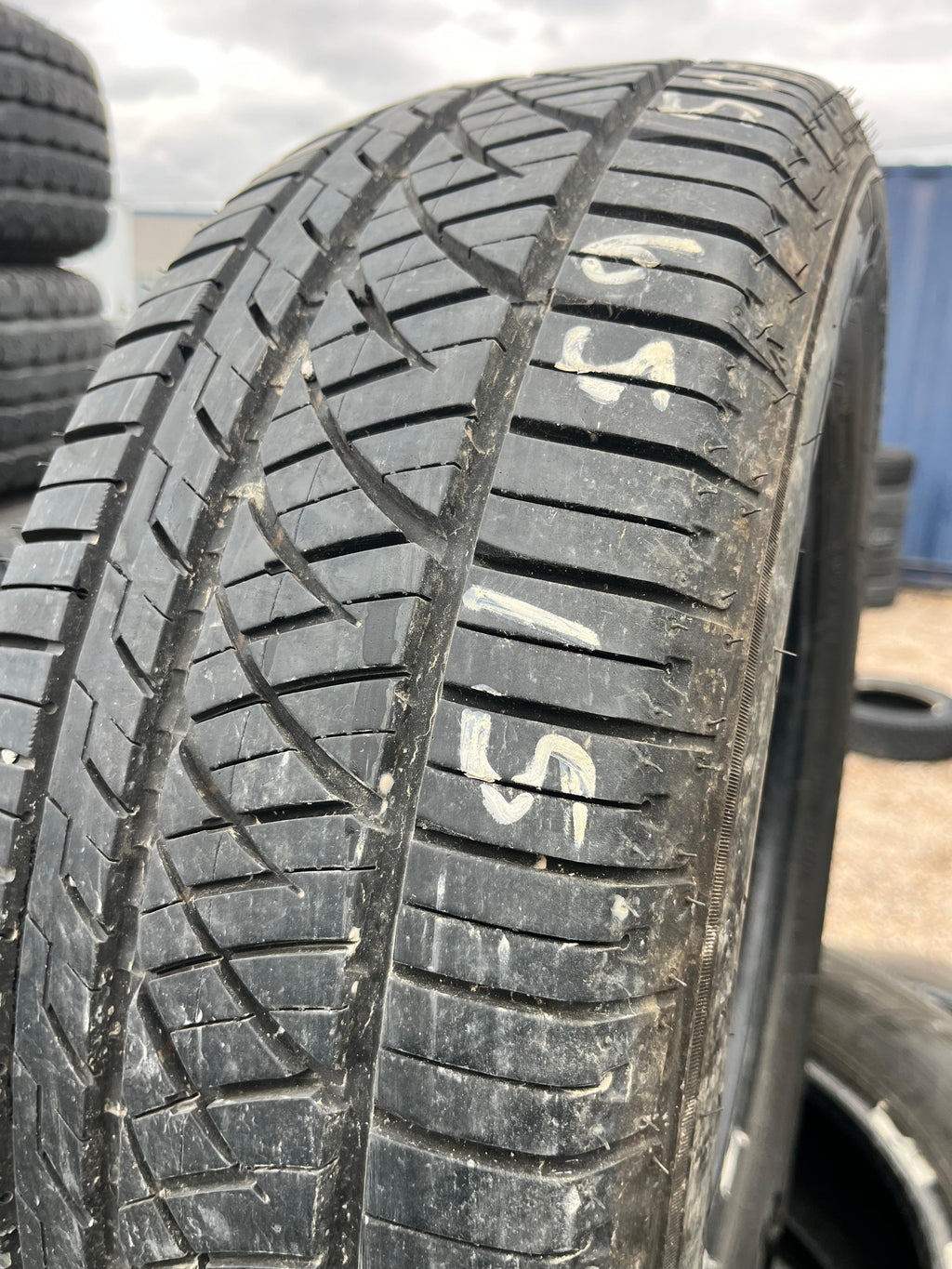 205/65R15 Pair (2 Used Tires) Falken Zen (ZE960)