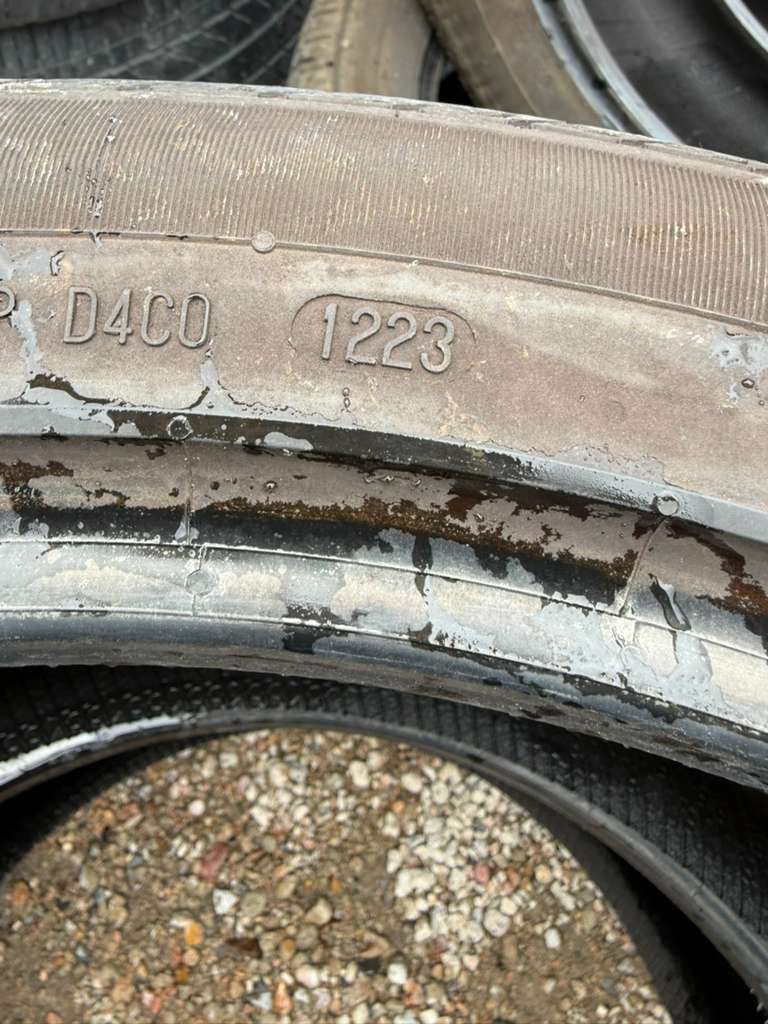 285/40R22 Pair (2 Used Tires) Continental CrossContact LX Sport