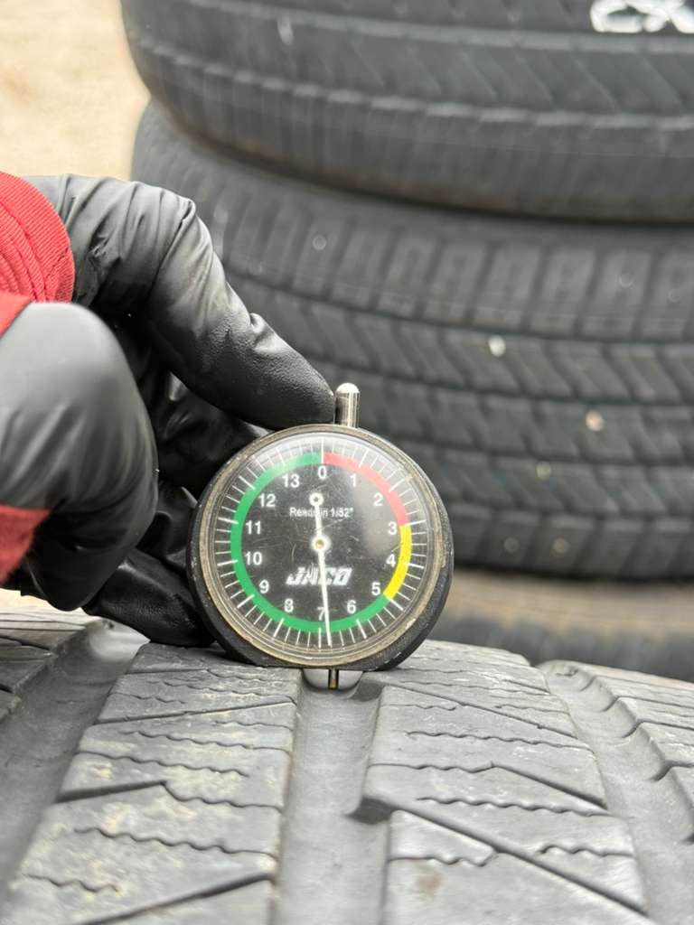 285/40R22 Pair (2 Used Tires) Continental CrossContact LX Sport