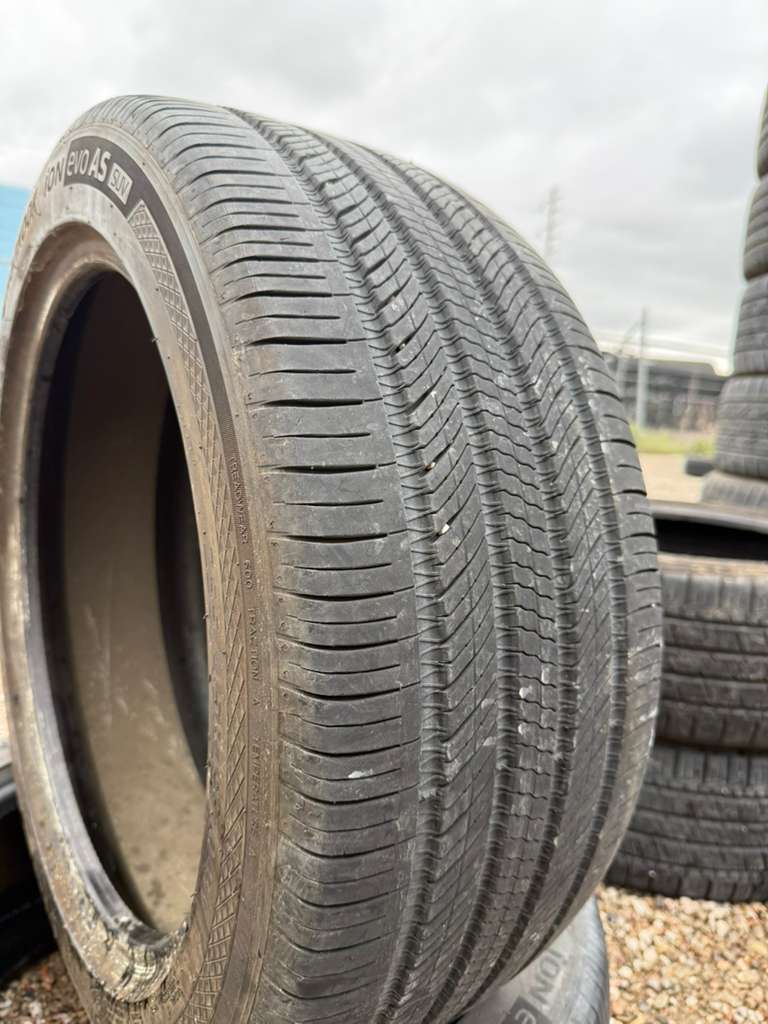 255/45R19 Pair (2 Used Tires) Hankook ION EVO AS