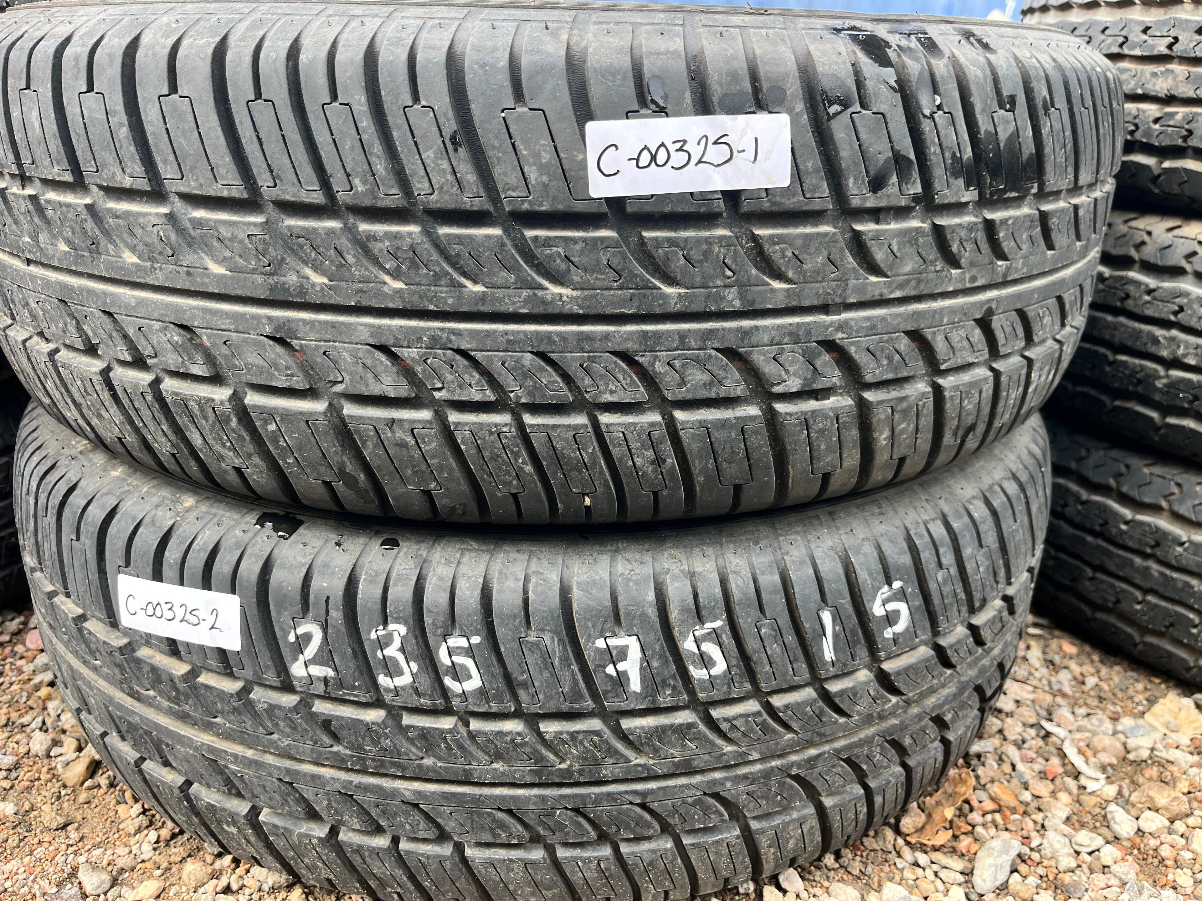 235/75R15 Pair (2 Used Tires) Kenda Radial Kenetica
