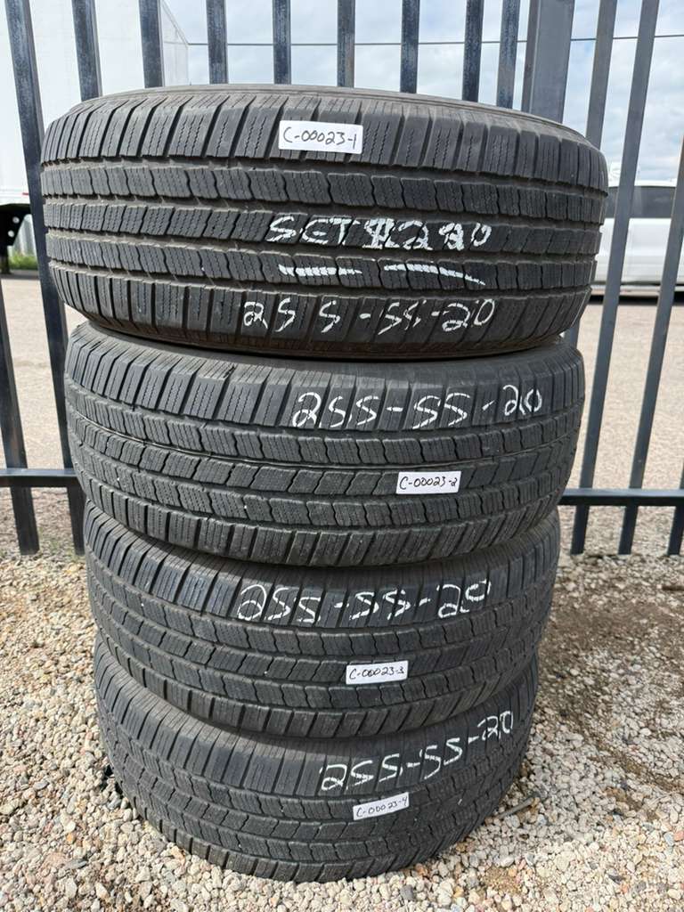 255/55R20 Set (4 Used Tires) Michelin Defender LTX MS