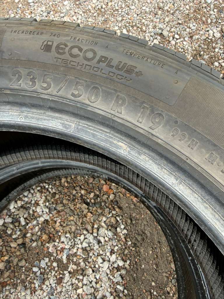 235/50R19 Pair (2 Used Tires) Continental CrossContact LX25