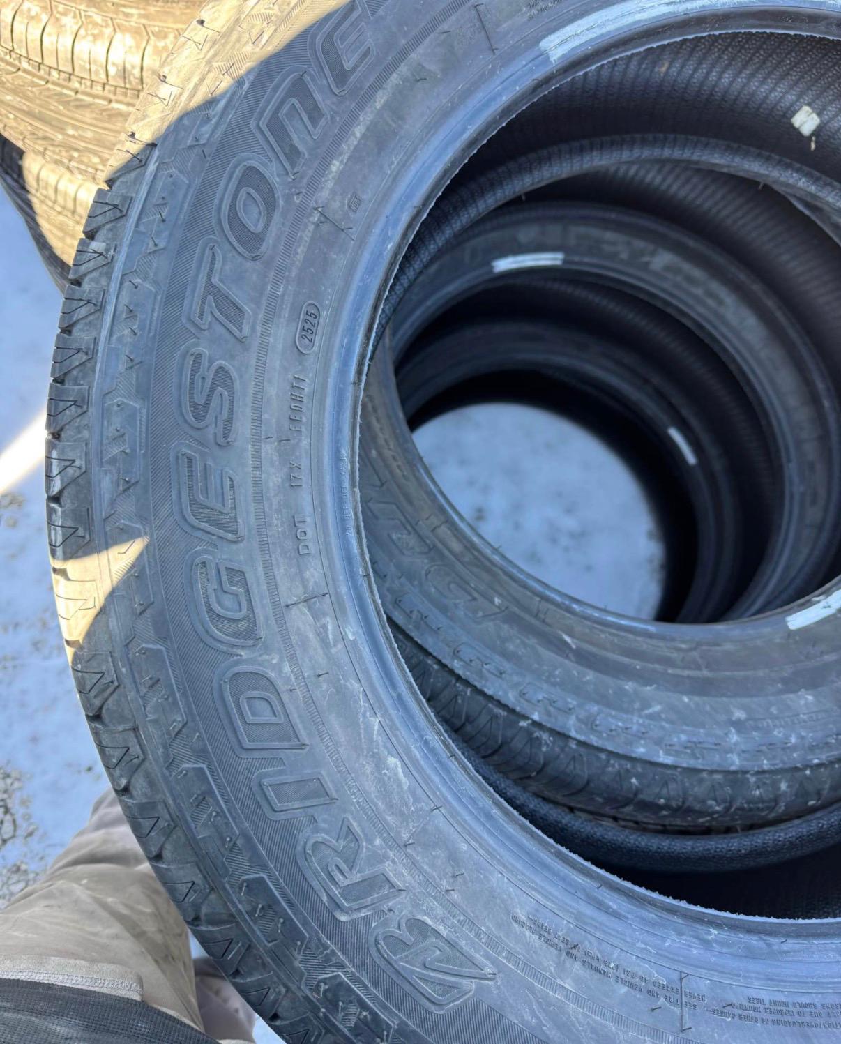 265/60R20 Set (4 Used Tires) Bridgestone Dueler A/T