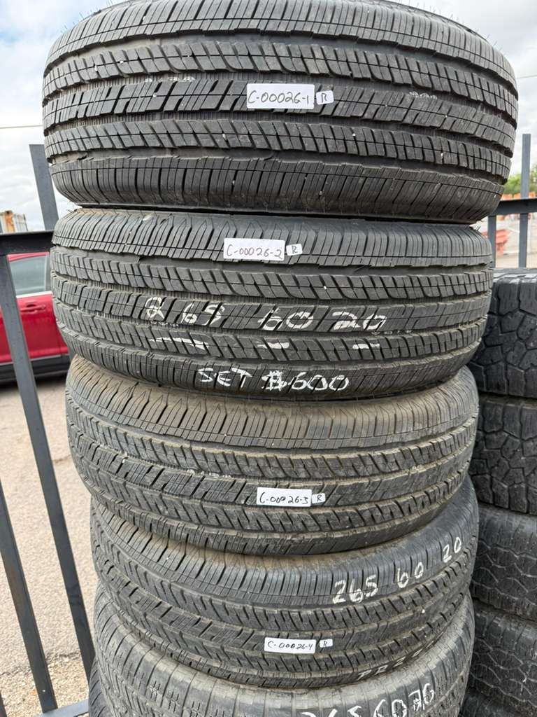 265/60R20 Set (4 Used Tires) Bridgestone Dueler A/T