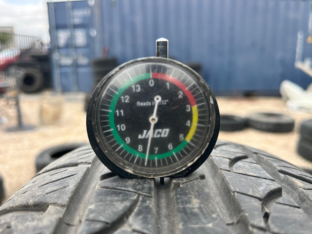 225/75R15 (3 Used Tires) Hankook Óptimo (H724)