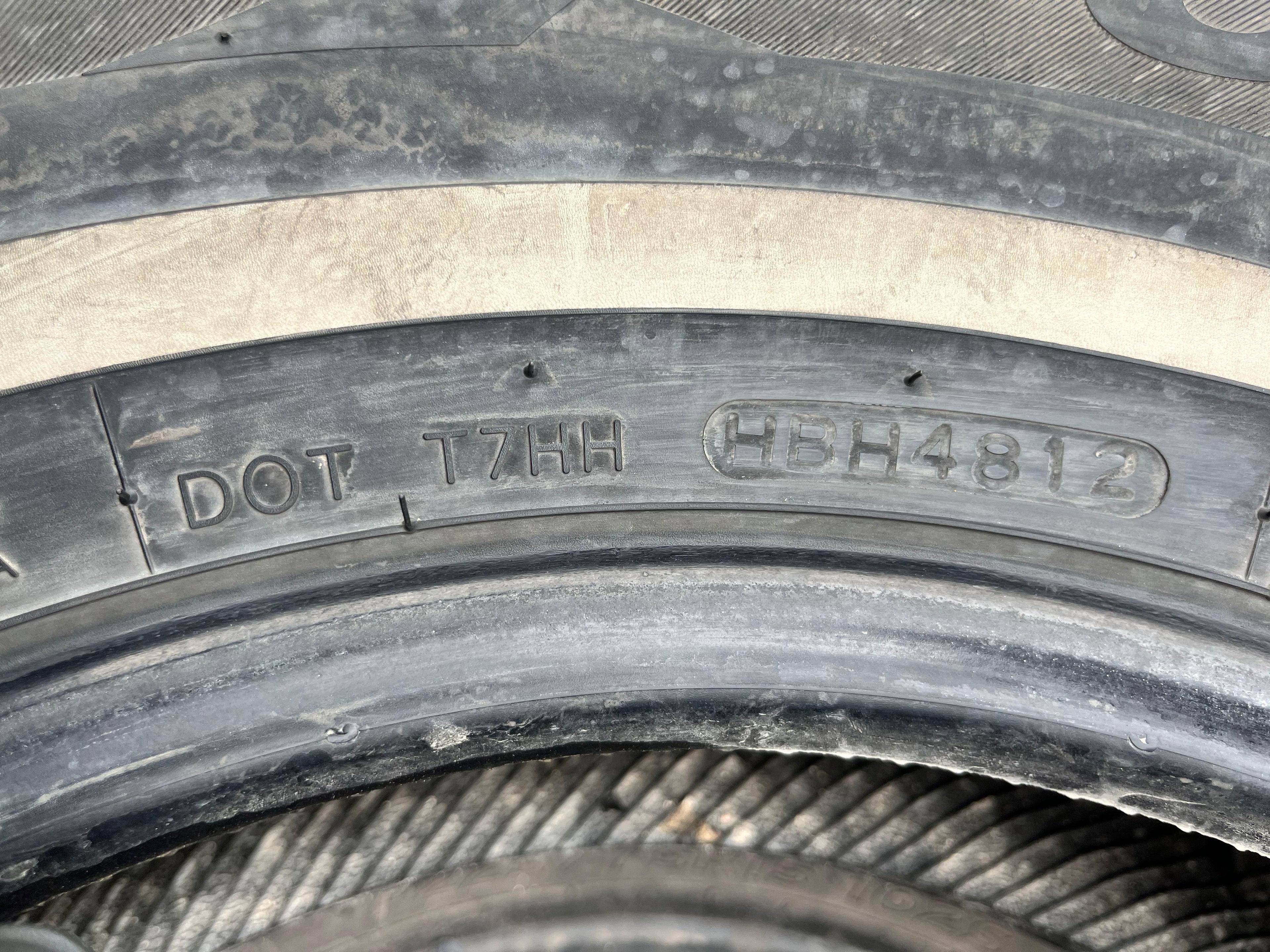 225/75R15 (3 Used Tires) Hankook Óptimo (H724)