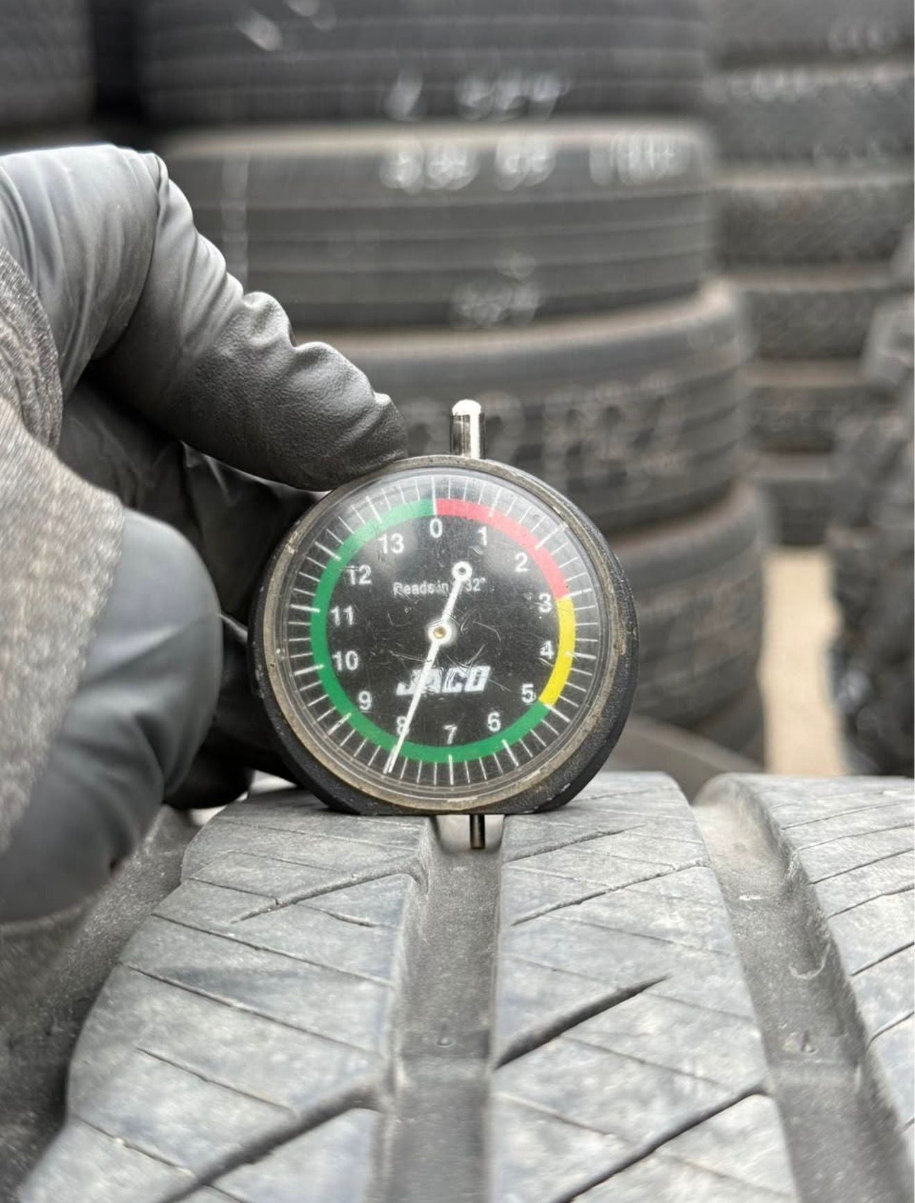 245/40R18 Set (4 Used Tires) Laufenn S Fit AS