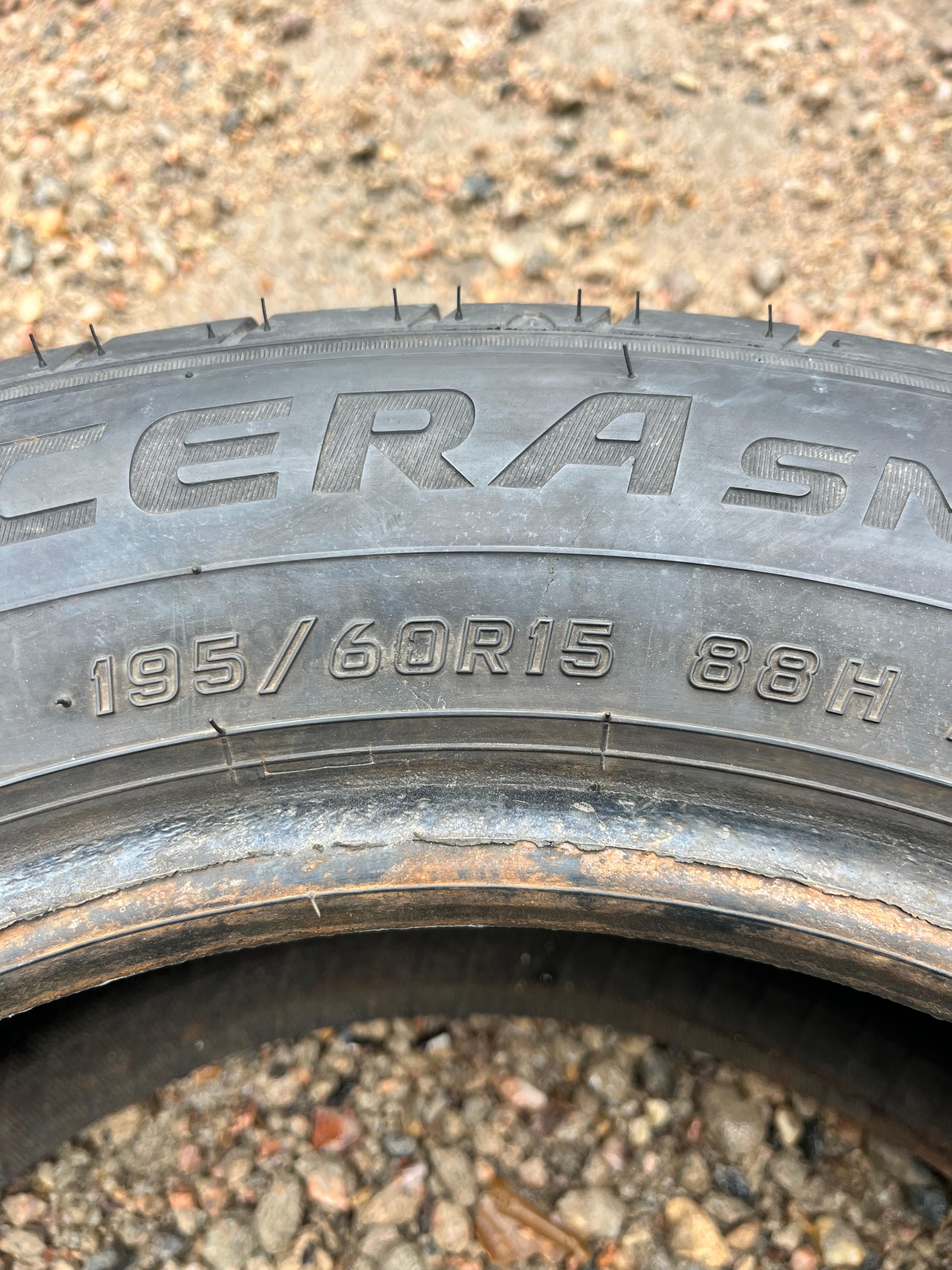 195/60R15 Pair (2 Used Tires) Falken Sincera (SN250)