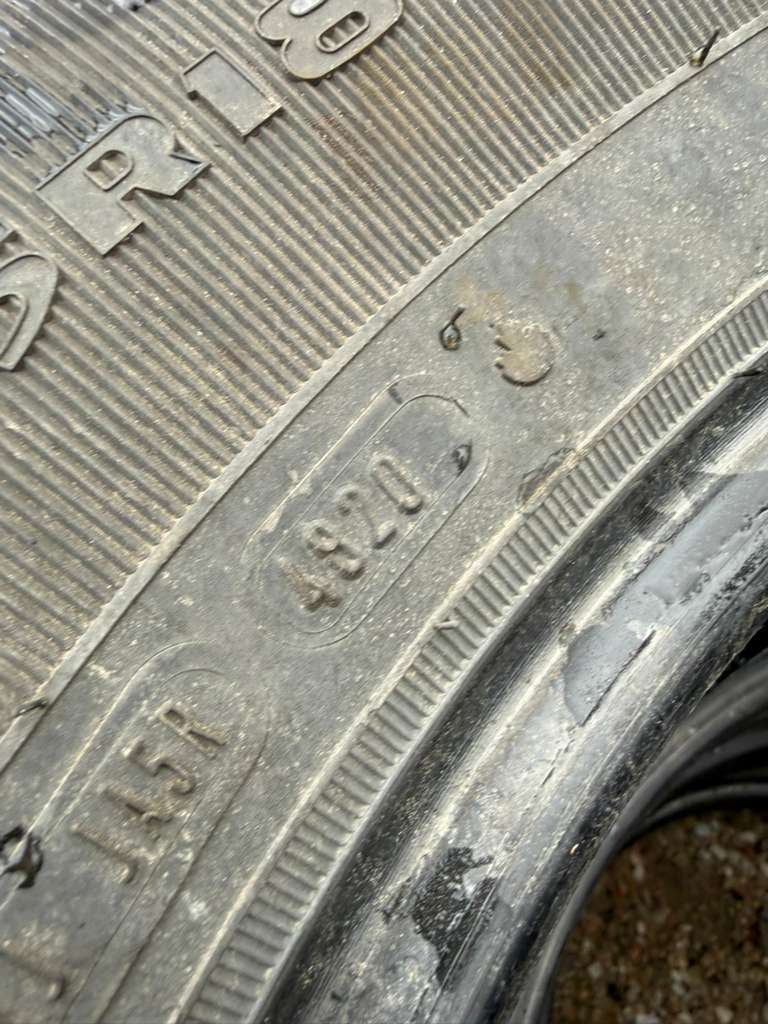 275/65R18 Set (4 Used Tires) Goodyear Wrangler Territory AT