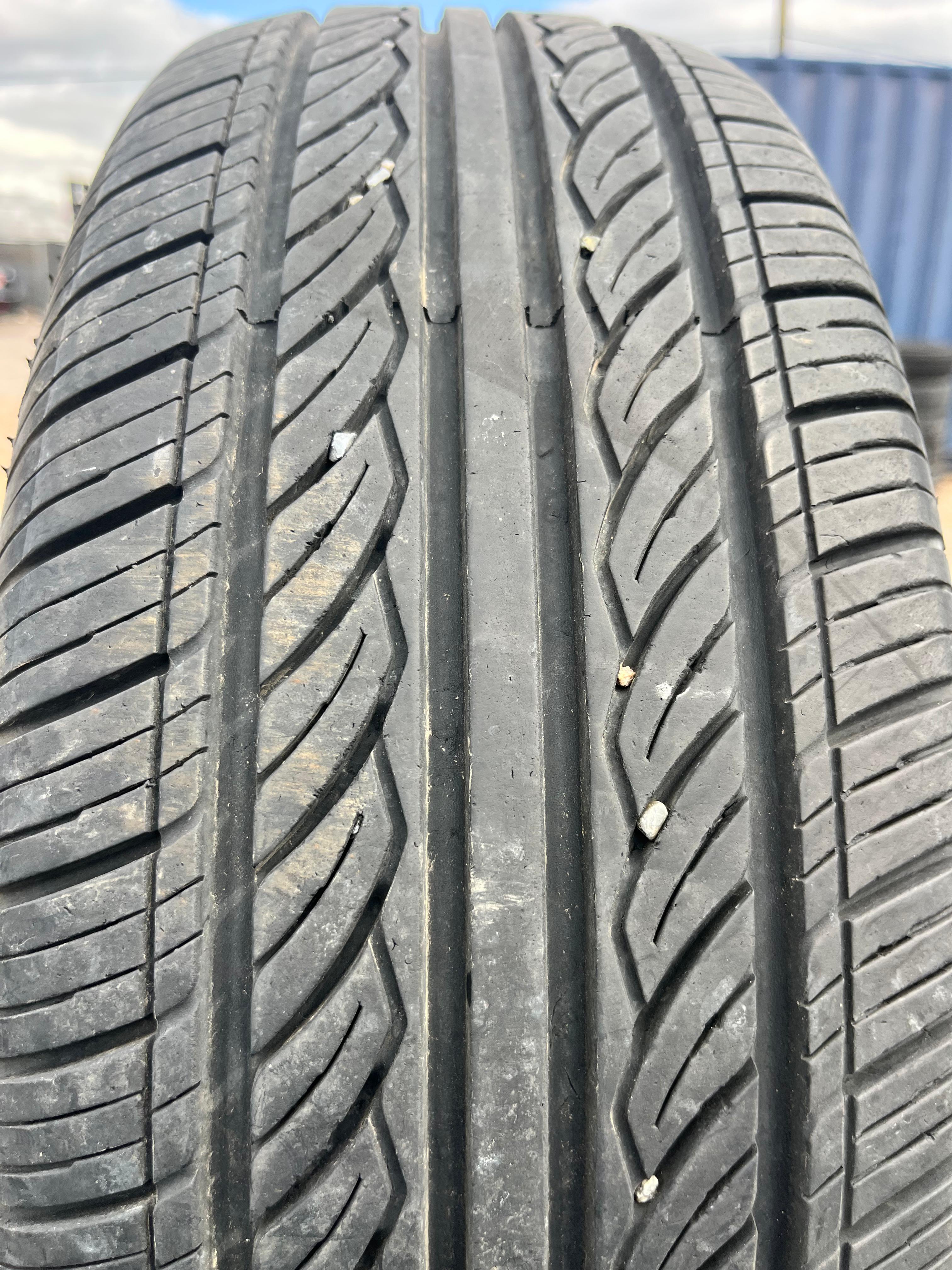 205/65R15 Pair (2 Used Tires) Caldera Tires Confidence