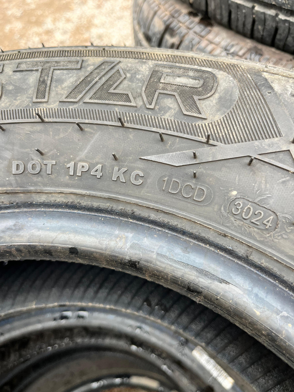 ST205/75R14 Set (4 Used Tires) Carlstar Radial Trail USA
