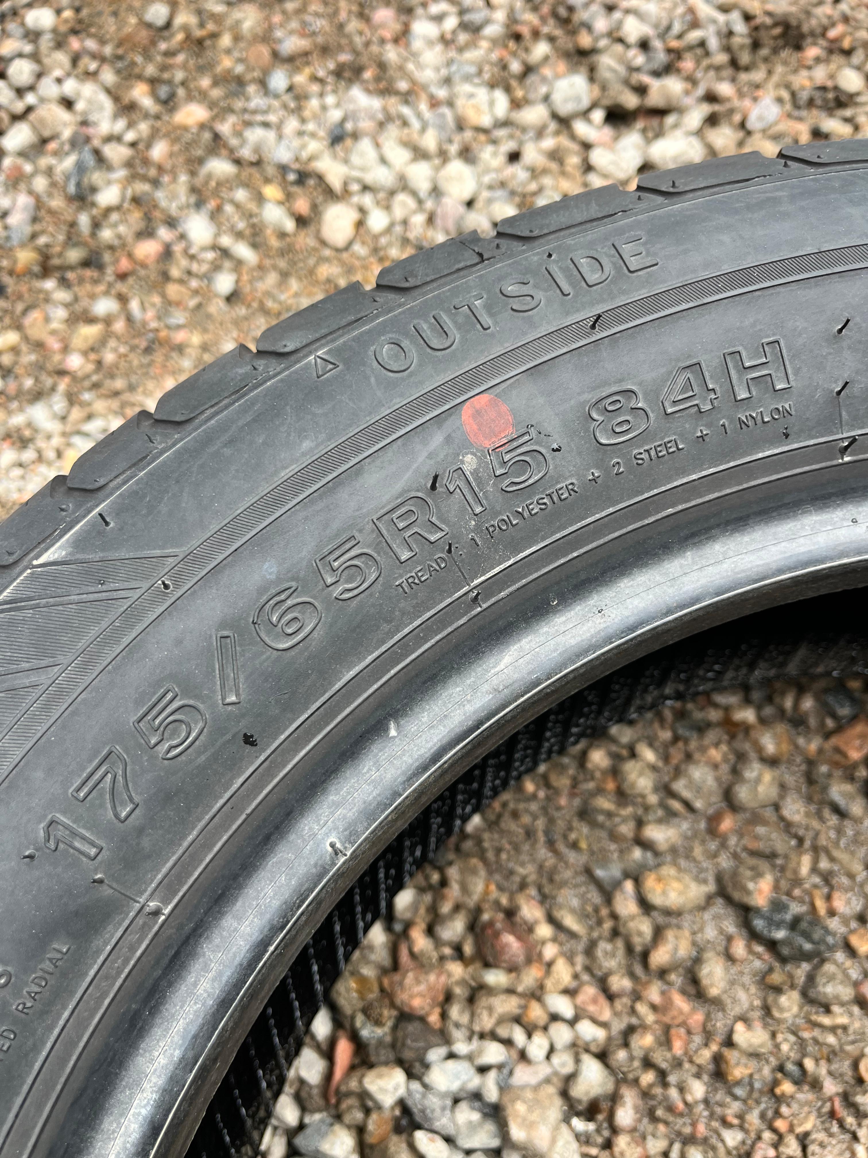 175/65 R15 Pair (2 Used Tires) Federal Formoza (A201)