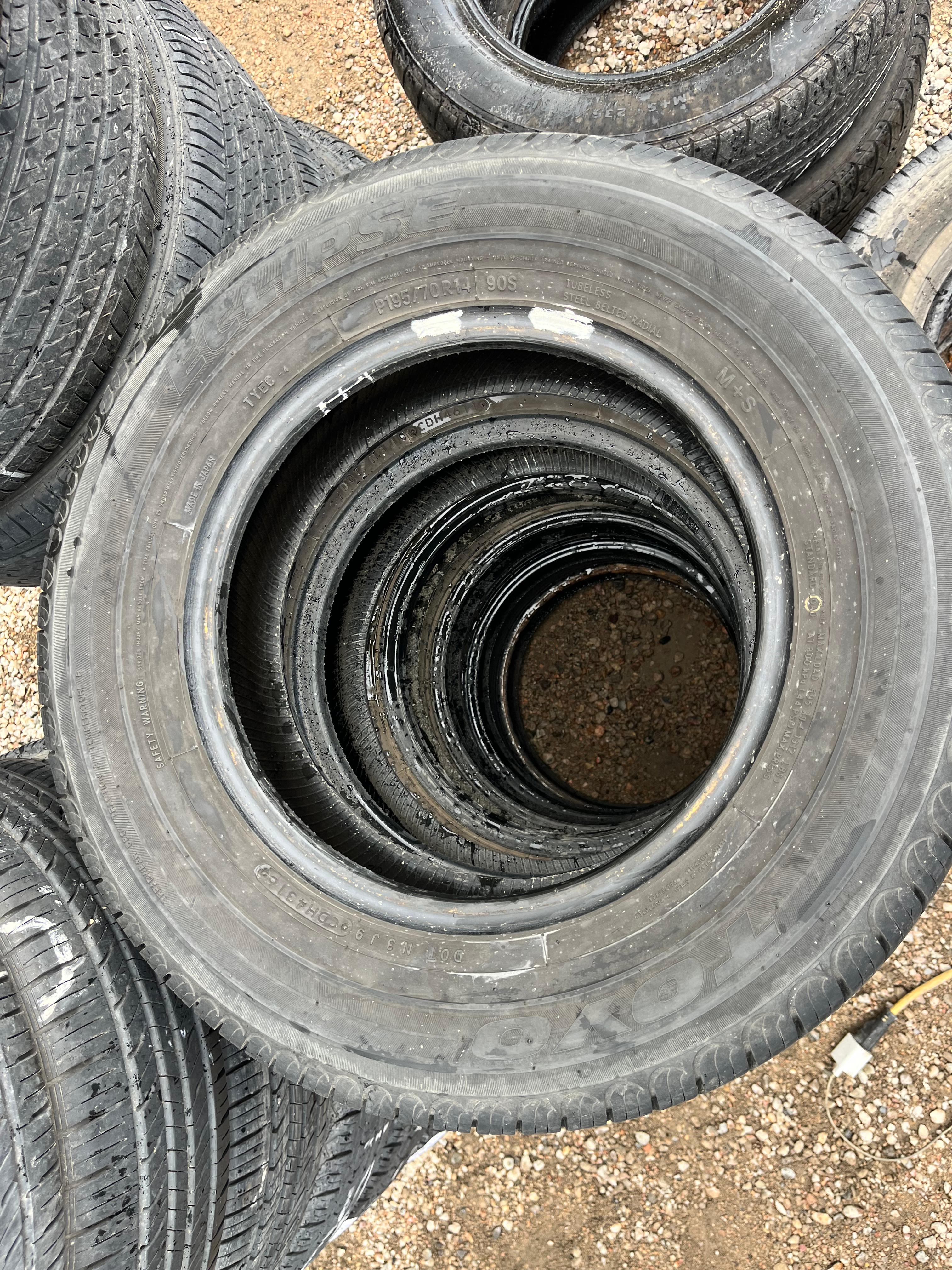 195/70R14 Pair (2 Used Tires) Toyo Eclipse