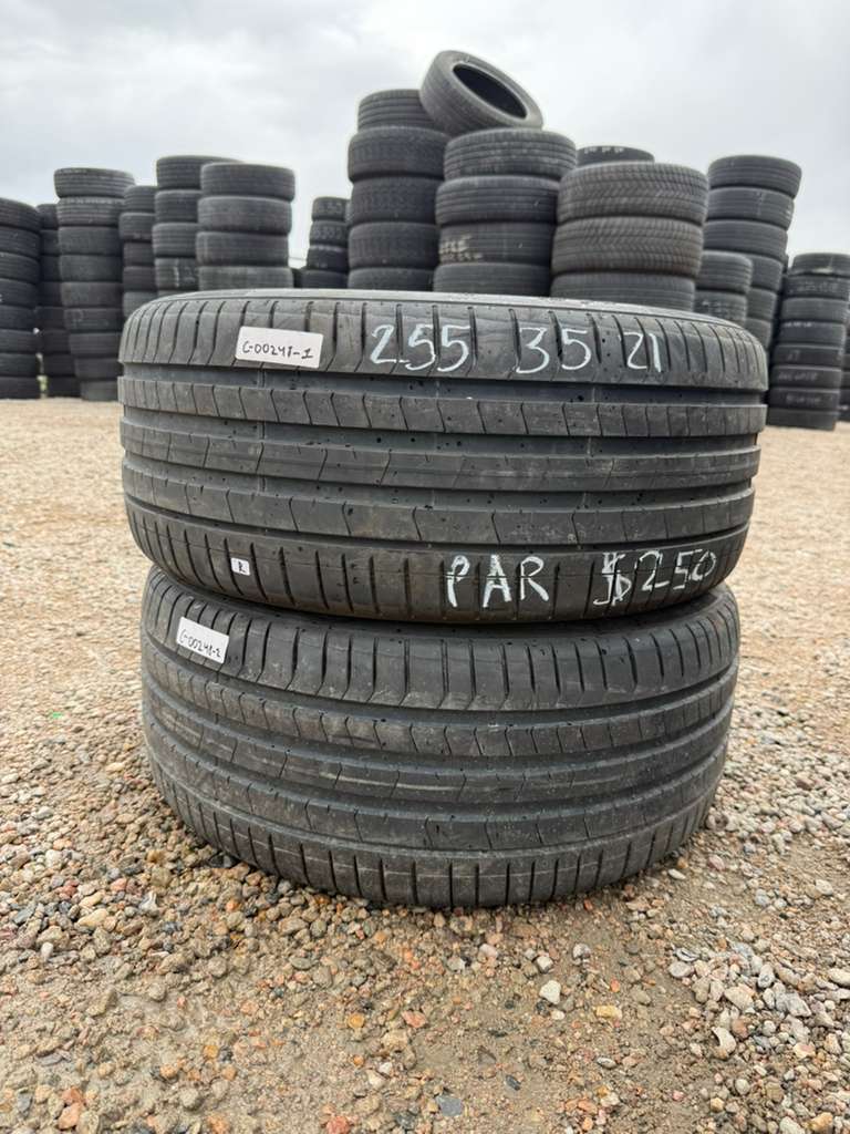 255/35R21 Pair (2 Used Tires) Pirelli P Zero
