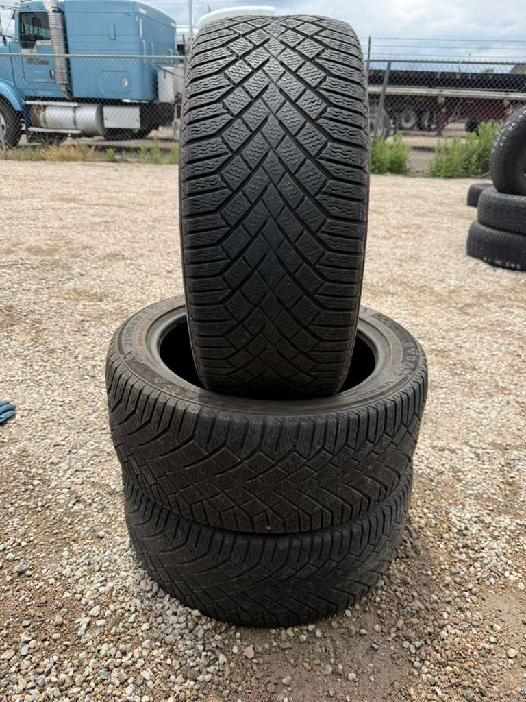 255/45R19 (3 Used Tires) Continental Viking Contact 7