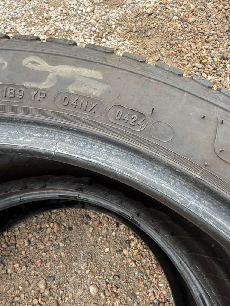 245/45R19 Pair (2 Used Tires) Michelin CrossClimate 2