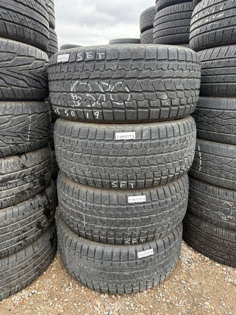 265/50R19 Set (4 Used Tires) Yokohama Ice Guard G075