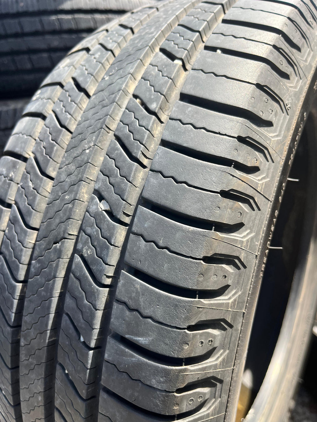 205/55R16 Set (4 Used Tires) Michelin Defender