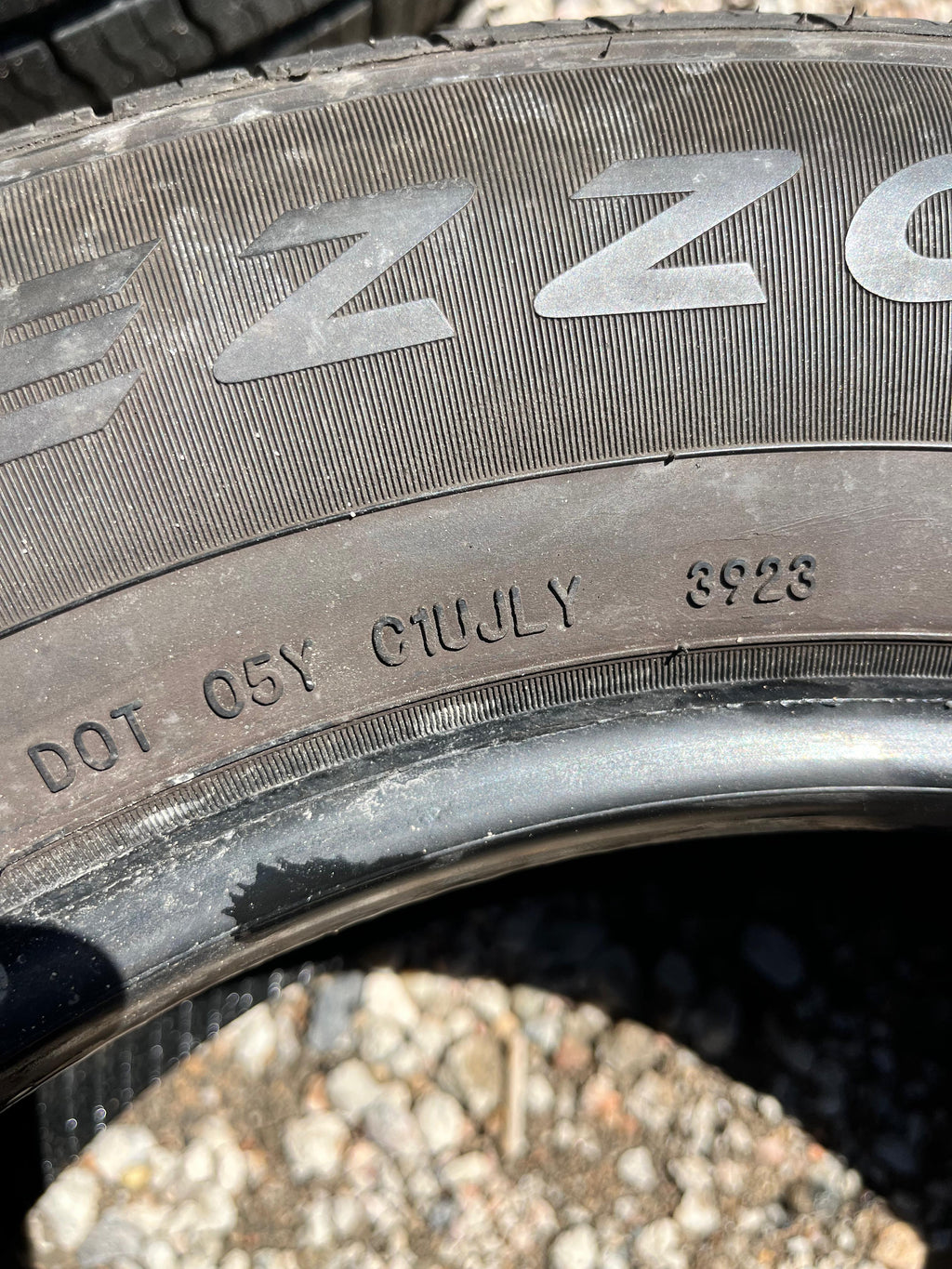 215/65R16 Pair (2 Used Tires) Sailun Atrezzo (SH400)