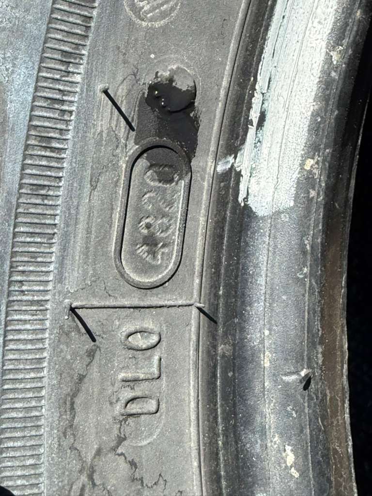 265/65R17 Pair (2 Used Tires) Bridgestone Dueler LTH