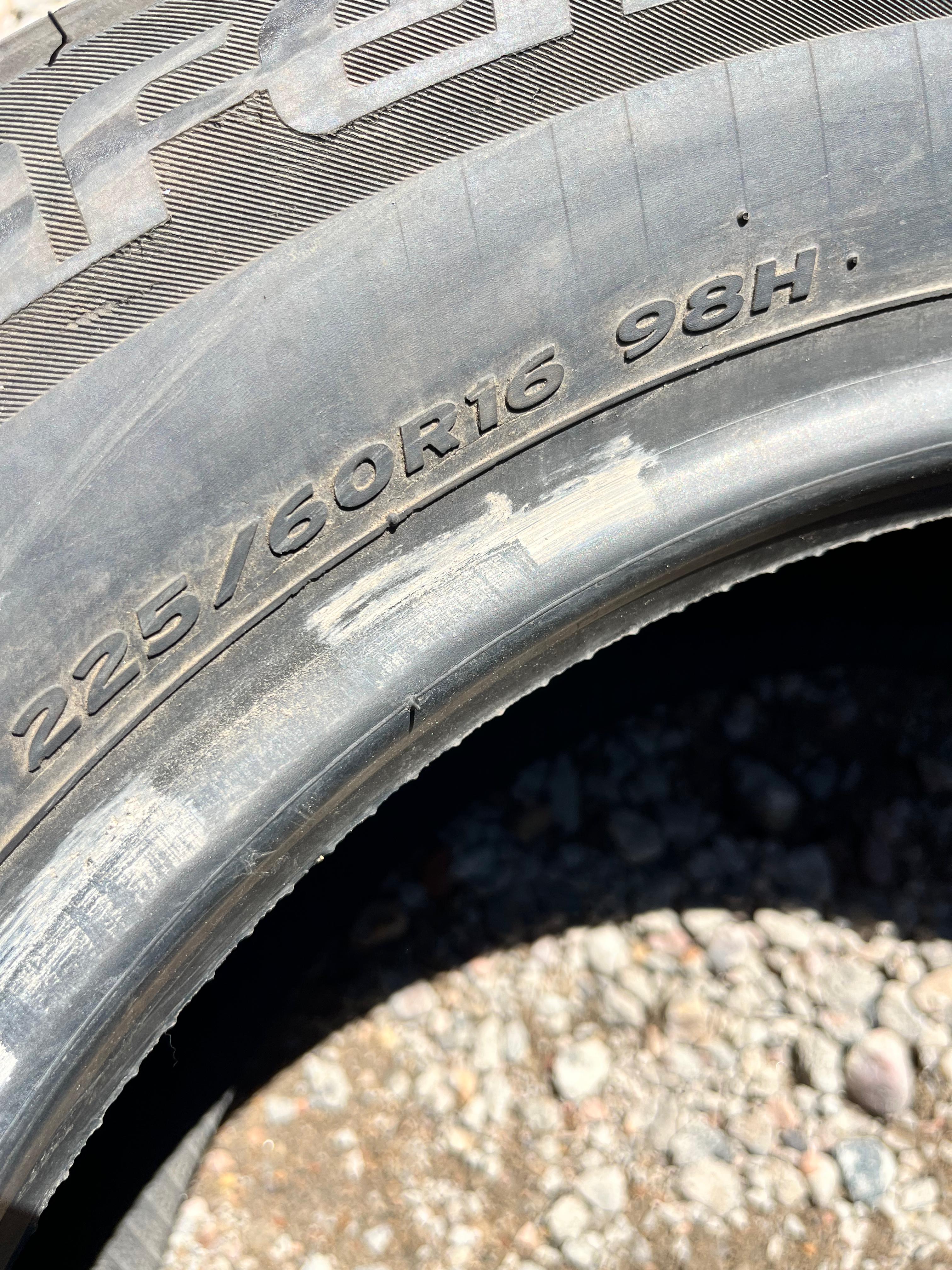 225/60R16 Pair (2 Used Tires) Laufenn G Fit AS